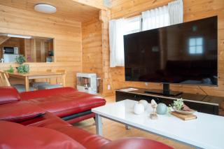 The Crestview Lodge - 5