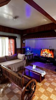 Whole House with free Parking and 2 bedrooms - 5
