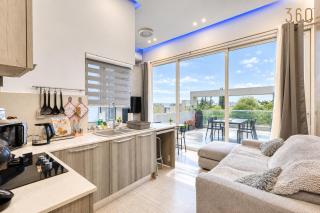 Hamrun Penthouse with Terrace and Lift - 0