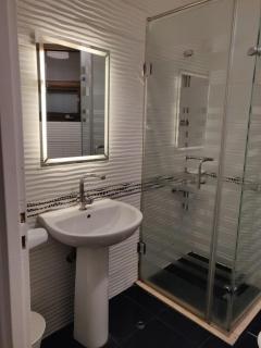 Comfy 1 Bedroom Flat in Al-Rehab, New Cairo - 2