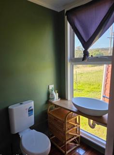 Moonaree Cabin, Narrawong - 8