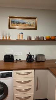 Moonaree Cabin, Narrawong - 7