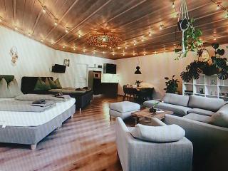 Chalet Weng - 0