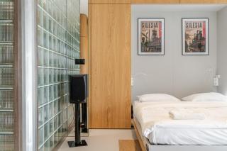 Sokolska Towers Studio 92 by BookingHost - 1