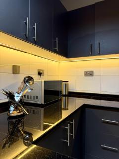 Amy Luxury Living in Bunga, Ggaba Road Kampala - 5