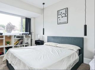 2BR Home with Garden in Selly Oak, Birmingham - 6