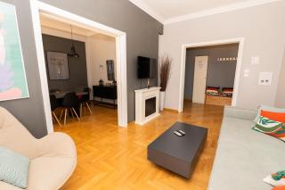 Downtown Charm Stylish apartment - Athen - 5