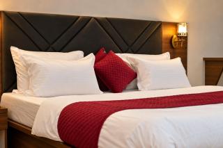 Rahvaas Hotel & Resorts - 4