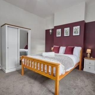 Seaham - SeaSide House - Stay 6 - Coastal Location - 1
