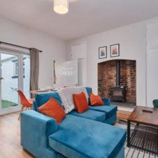 Seaham - SeaSide House - Stay 6 - Coastal Location - 4