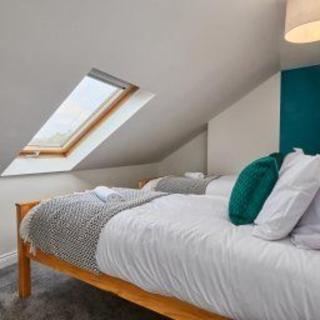 Seaham - SeaSide House - Stay 6 - Coastal Location - 2
