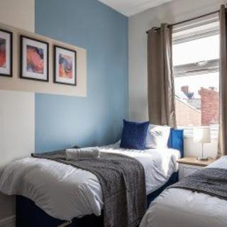 Darlington - House - Central Location - Sleeps 6 - 5