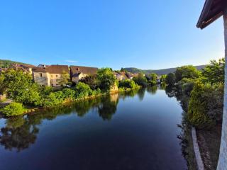 LES TANNERIES Meilleures vue sur la rivière Chambres climatisées - 8