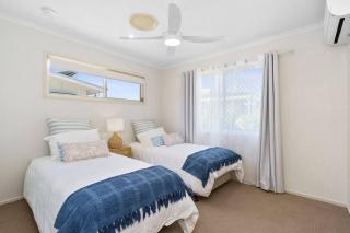 Fully airconditioned, pet friendly, 5mins to beach - 3