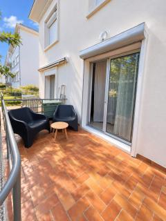 Apartment with garden - sea view - 5