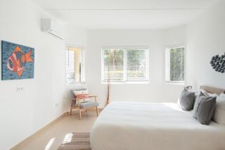 3BR Sea View Condo with 3 Baths and Pool Access at Blue Bay Resort Curaçao - 5