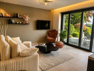 Charming apartment with pool and panoramic view - 4