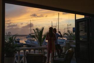 Epic Oceanfront Apartment with Sunset and Sea View - 6