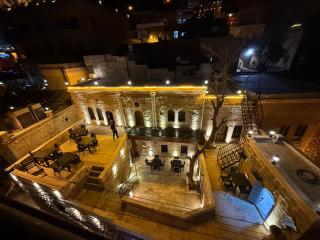 Marova Boutique Hotel - 0