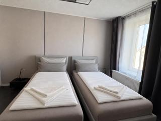 Cozy Apartment Bernburg 3 - 0