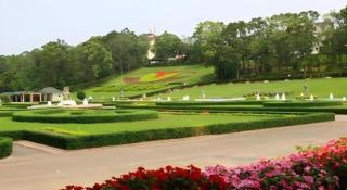 West Lake Resortopia - 2