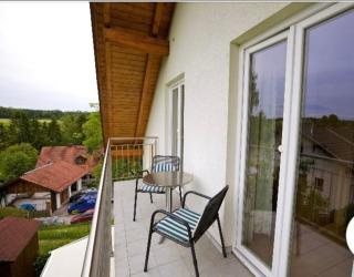 2 Bedroom apartment with balcony & mountain view near Munich - 1