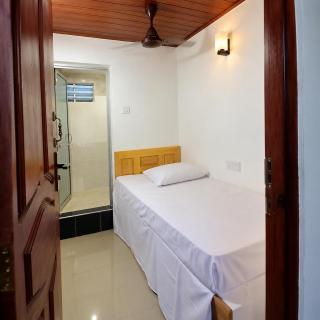 Abi Rest Inn - 3