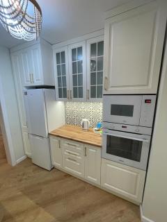 Provence 2-bedroom apartment in the city center - 9