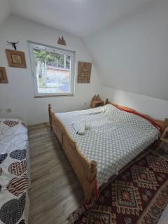 Your Escape to Tranquility - Lakeview Mavrovo House - 2
