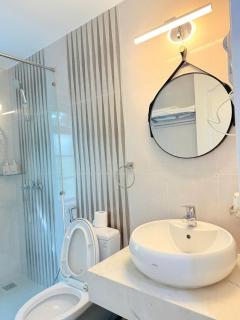 Amora Hotel Phú Mỹ Hưng - 9