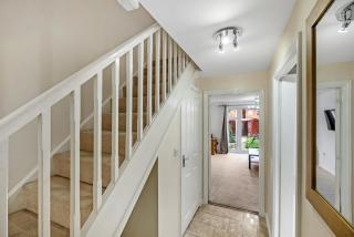 Family Home Near Cambridge, 3BR, 2,5 Bathrooms - 9