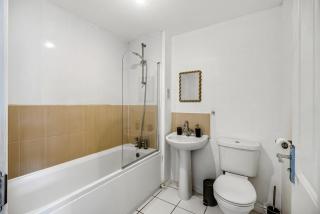 Large Family House, 4 Bedrooms, 2,5 Bathrooms - 7