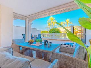 Apartment Aquamarine by Interhome - 9