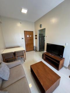 One Manchester Place - 8