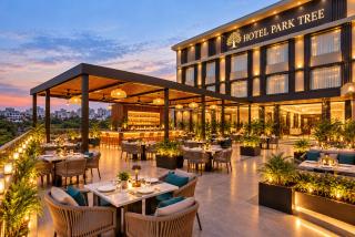 Hotel The Park Tree Near International Airport Delhi - 4