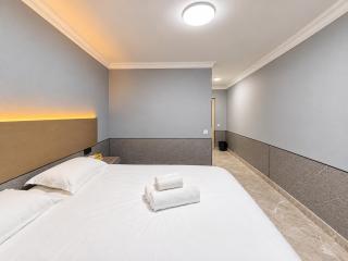Rui Xue 1-Large Bed - 6