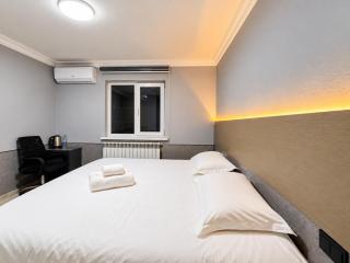 Rui Xue 1-Large Bed - 5