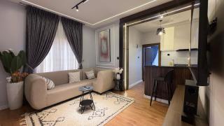 1BR Porch Haven Apartment Starlink WiFi - 0