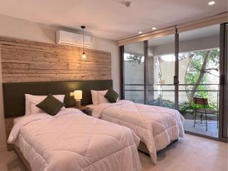 Wild Jordan Suites - 5