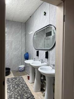 Super Hostel - 6