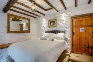 5 Bed in Betws Garmon oc-bibd - 1