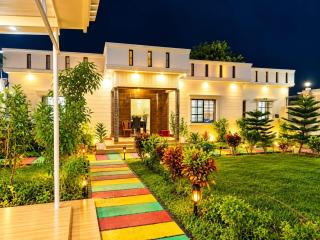 Holiday HOME Resort - 1