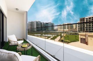 Brand New 1BR with Pool, Sauna & Gym - 4