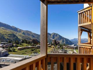 Studio confortable, balcon vue station, proche centre - 1