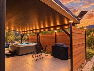 Luxury Riverfront Retreat on Montanas Iconic Blackfoot River with Hot Tub - 1