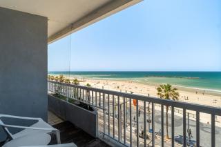 Trumpeldor 1 - Luxury Beach Apartments Hotel - By Vacay - 2