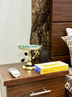 The Walnut Suite - 4