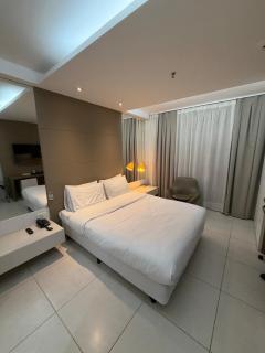 1515 Hilton · Flat de Luxo no Hotel Hilton Garden Inn - 9