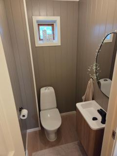 Cozy apartment with bathroom, porch, garden, private entrance - 6