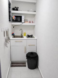 1e Studio Moderne au cœur de Cocody 7e tranche- Tout inclus - 8